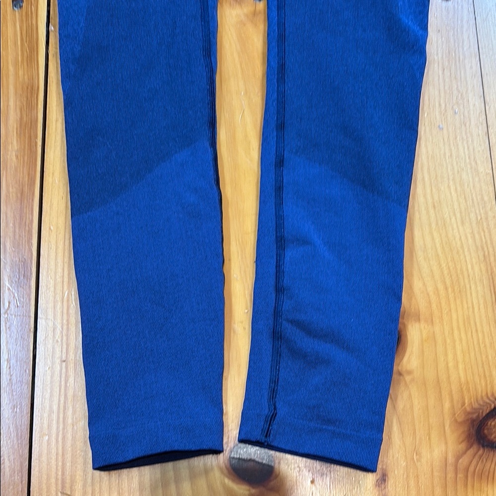 Lululemon 4 Seamless Training High-Rise Tight Psy… - image 5